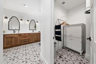 *New* Casa Azul-4B4B Upscale Oasis-Pool - San Antonio - 6
