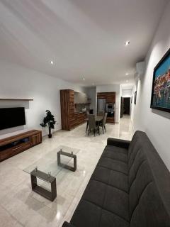 Smart 1 Bedroom Apartment in Noah Apartments, Gzira - Gżira - 0
