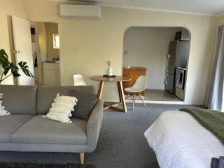 Urban Kingsland Studio - Auckland - 4
