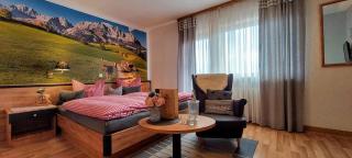 Waldhotel am Turm - - 9