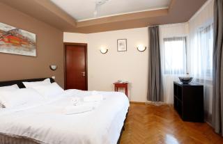 Chill & Relax - 3BDR Cozy & Roomy -Near Old Town - Bucharest - 1