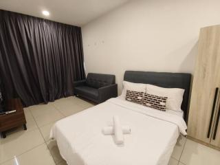Amazing Relax Queen bed 150M walking Linclon Uni - Petaling Jaya - 8