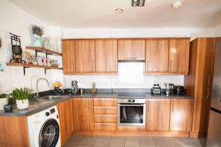 Lovely 2 BR apartment overlooking River Thames - Londres - 5