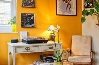 Leafy Notting Hill Cottage - 6