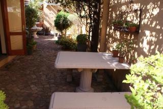 Hampton House Guest House - 8