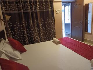 Shree Krishna Hotel Inn - Varanasi - 8