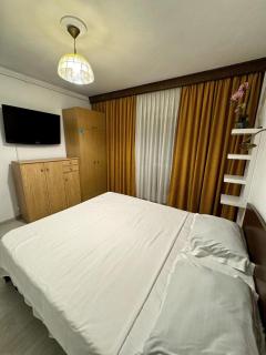Premium White house - Bucarest - 9