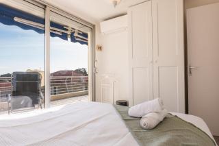 3-Br Apartment Terrace steps from Beaches - 1