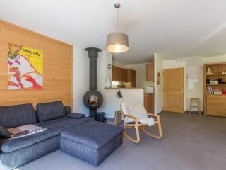 Demi-chalet moderne avec poêle, garage, proche pistes - 6-8 personnes - FR-1-304-2 - La Clusaz - 7
