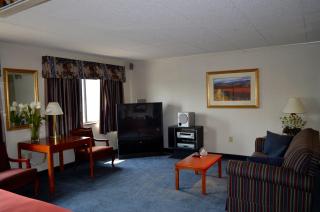 Super 8 by Wyndham Frederick - Frederick - 5