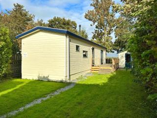 Chalet 560 op Recreatiepark De Wielen - Sint Maarten - 0