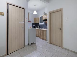 Cozy Athenian One BD, Pistachio Charm - Athens - 1