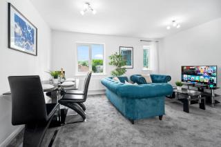 Stylish 2 Bedroom Apartment - Smart TV - Wifi - Parking 39M - Birmingham - 2