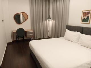 Citi Loft Furnished Apartments - Beirut - 9