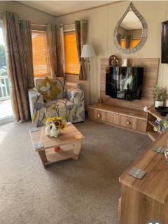 Beautiful Caravan With Decking At Hoburne Devon Bay, Ref 54058F - 8