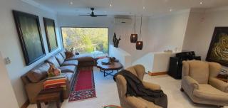Luxury GuesthouseCo RiverHouse - Marloth Park - 2