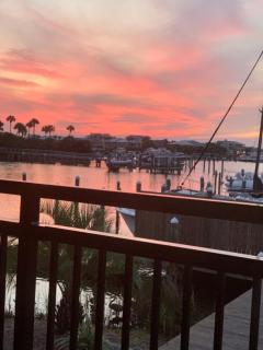 Sandpiper Cove Unit 8135 With FREE Beach Service Pet Friendly - Destin - 1
