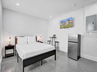 Coastal Charm Studio Retreat in Pompano - Pompano Beach - 8