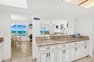 Sandpoint Beachfront Condo - Daytona Beach Shores - 4