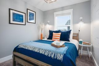 962 Townhouse 3BR Near Downtown Beaches and Wineries - 2
