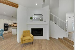 5 Bedrooms Backyard Oasis - Groups Welcome - Plano - 1