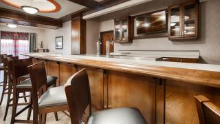 Best Western Plus Fort Stockton Hotel - 9