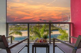 Modern Resort with Balcony - Near Beach - Pool - Hallandale Beach - 4
