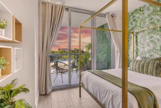 Tropical Apartment - Balcony - Resort, Pool - Gym - 0