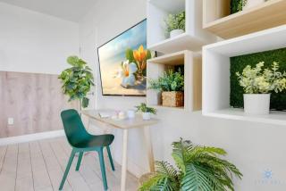 Tropical Apartment - Balcony - Resort, Pool - Gym - Hallandale Beach - 7