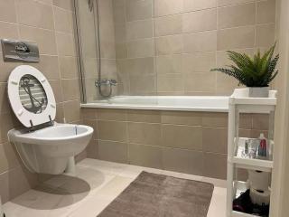 cosy and prime location - Sheffield - 6
