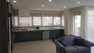 6 Central Location, Close To Beaches And Anywhere - 2