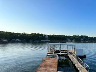 5 Bedroom on Lake of the Ozarks - Eldon - 8