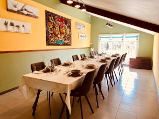 4-Star Tourism Rated Holiday Home, 6 Bedrooms, with Air Con & Private Heated 10x4M Salt Water Pool - 45 Mins from Sarlat - Capdrot - 7