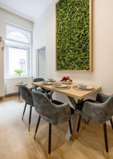 Sleek Downtown Living - Budapest - 2