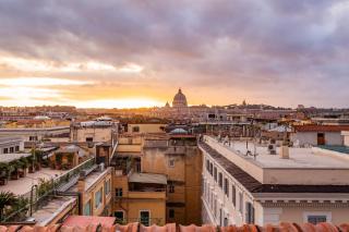 Skyline Penthouse with Private Rooftop - Roma - 9