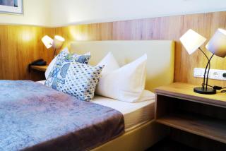 Hotel Grader - 6