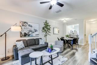 Tranquil Gainesville Gem with Lanai and Pool Access! - Gainesville - 6