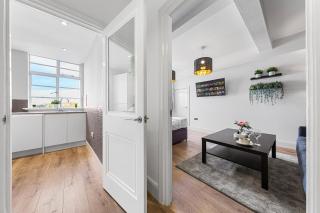 Central London Luxury, Relaxing Apartment! 2 Mins from Paddington Station! - Londra - 1