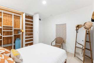 Bright and Stylish Apt in Las Olas Blvd Victoria Park - Fort Lauderdale - 1