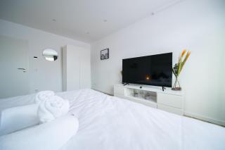 Apartment - 3 Bedroom - 6 Person - Düsseldorf - 5