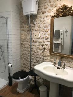 The Apartment - Saint-Jean-dʼAngély - 4