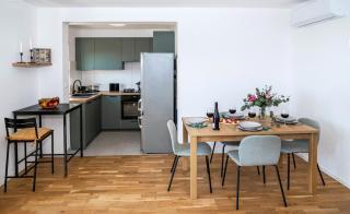 Olive Seaview Oasis - 8