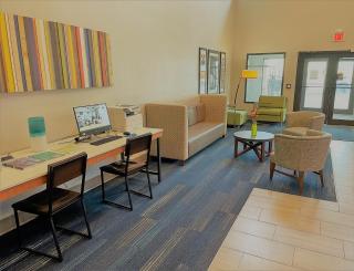 Holiday Inn Express Hotel & Suites Lincoln South by IHG - Lincoln - 2