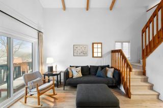 Cozy & Simple Condo with Views of Mont-Tremblant - 3