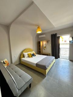 Room Nine 9 Beachfront Apartments - Nea Kallikrateia - 1
