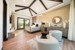 Golf Course Home In Exclusive Gated Community - 3