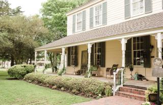 Hodge Podge Lodge - Montgomery - 4