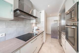 Wonderful 3 bedroom in the heart of Cannes - 2