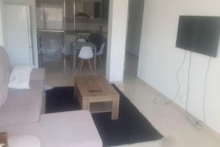 Three private bedrooms with private bathroom in spacious apartment in Alicante, shared kitchen and living room, the host lives in the apartment - Alicante - 5