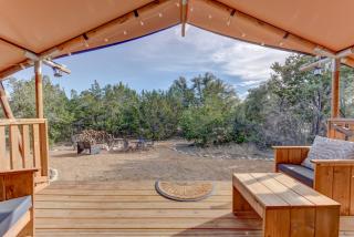 12 Fires Luxury Glamping with Heating #2 - Johnson City - 9